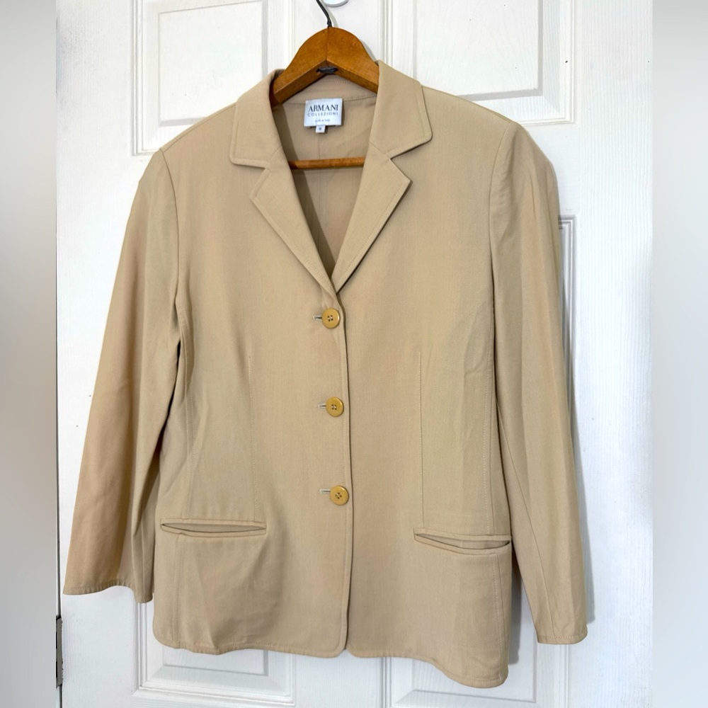 Vintage ARMANI COLLEZIONI Women’s Tan Blazer Size 10 Made In Italy Excellent Con